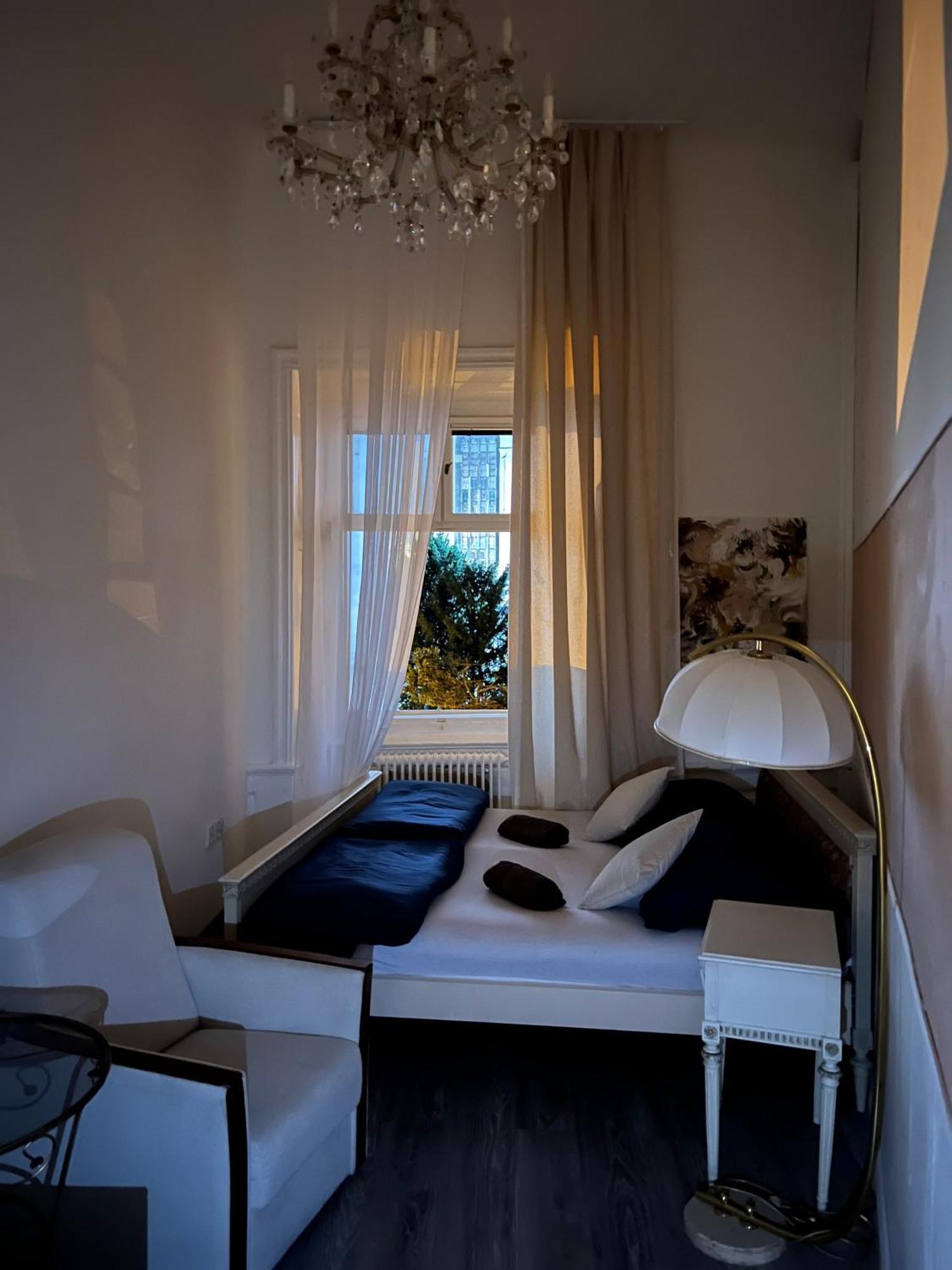 Ferienwohnung Csaky Palace Bratislava 1 Exterior foto